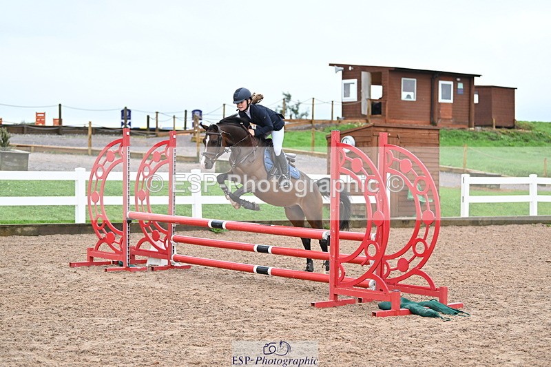 240908A-110148-03208 - Cls 18 A&B Pony Brit Nov & 80 Opern