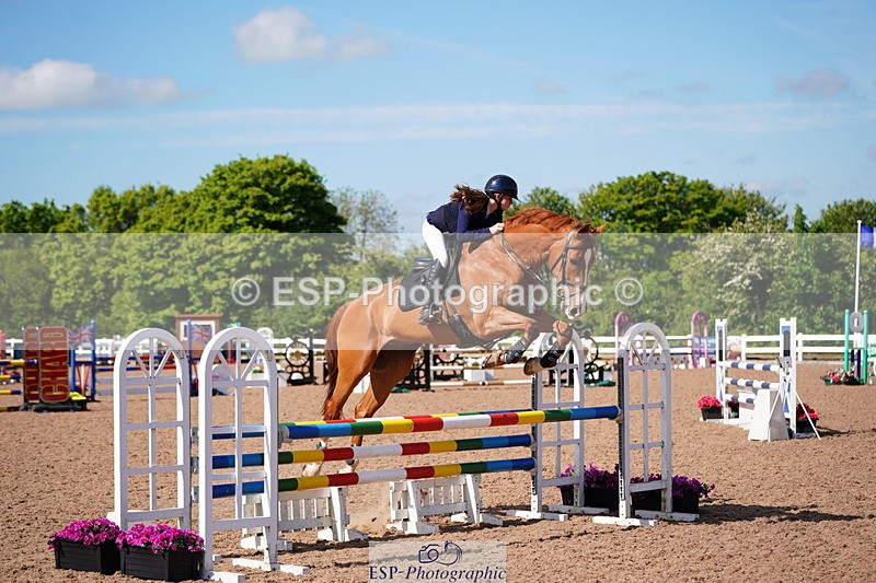 240525A-091224-05027 - Cls 13 Snr 1.05m and 1.10m