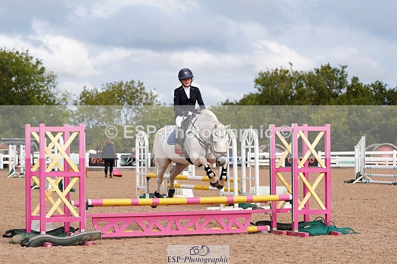 250921-102404-02288 - Cls 19+20 Club and Schools 60cm