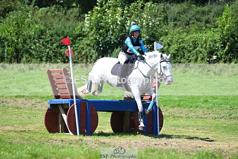 240811A-140217-04737 - 202-