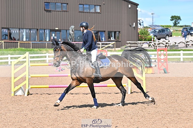 240619A-154643-00965 - Cls 5 Snr Foxhunter and 1.20m Open