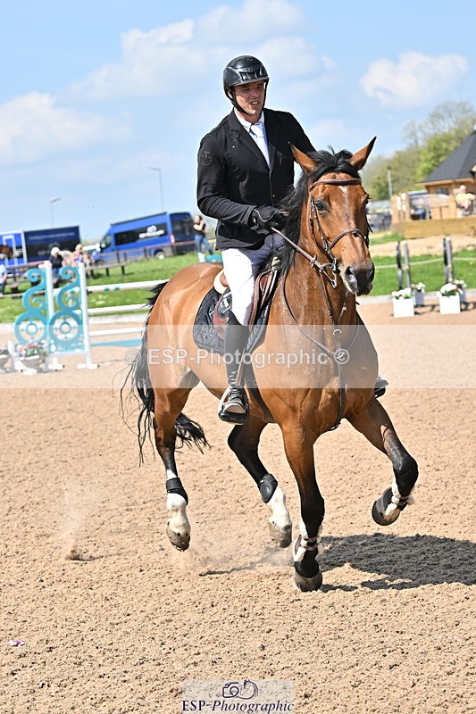 240509A-150607-02655 - Cls 11 National 1.40m Open