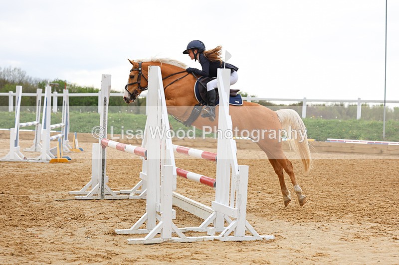 3E7A5167 - Class 13: Pony Discovery/90cm open