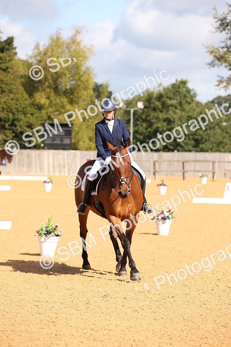 SBM_04202 - D2 Small Tour Championship Intro C