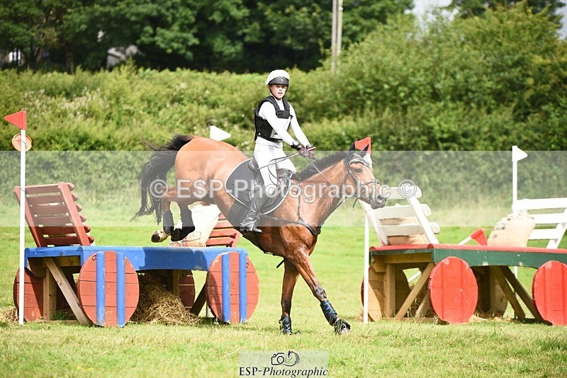 240623-101457-01207 - BE 90 XC 09-35 tro 10-30