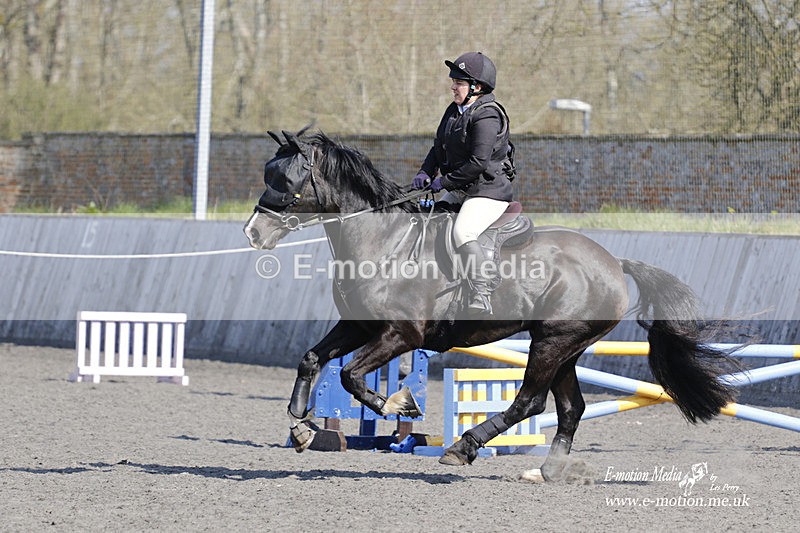 _EST0908 - Bourne Valley Riding Club Winter Showjumping 27/03/22