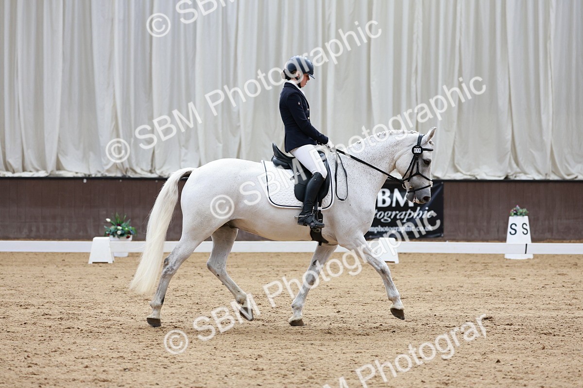 SBM_008386 - Class 6b - Novice 6 - 9.28-10.41