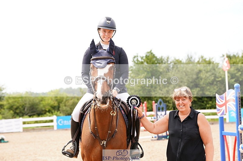 240803A-142834-08507 - Cls 38 1.05m Amateur Qualifier