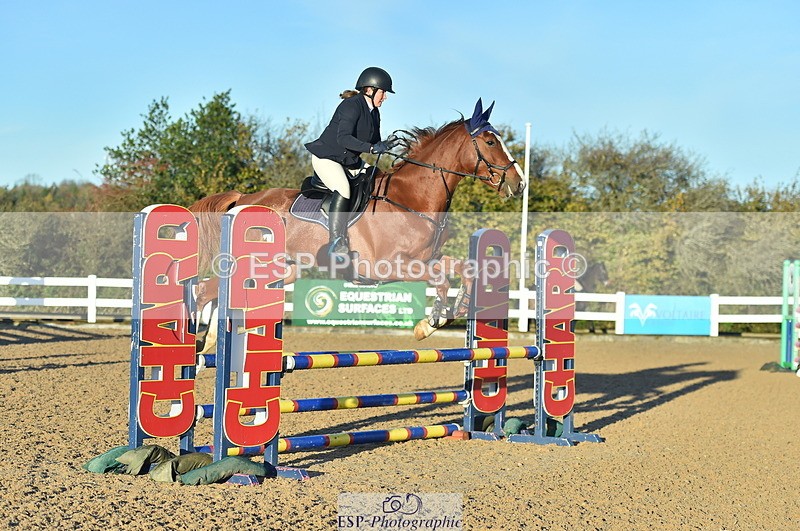 231111A-020538-01162 - Cls 8 Clear Round