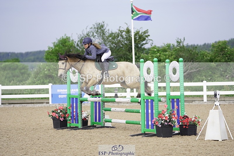 230625A-091228-03114 - Cls 1 Pony Discovery & Open