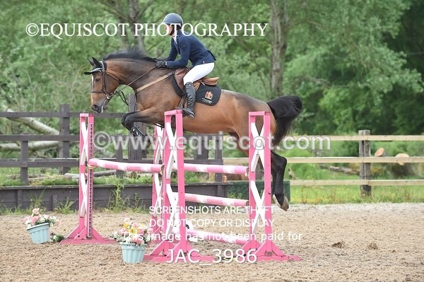 JAC_3986 - CLASS 4 - SAT -Senior Newcomers/ 1.10m Open