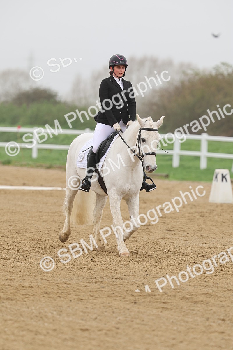 SBM_002068 - Class 5 - Novice 27