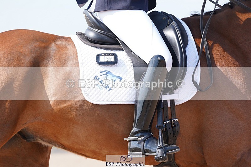 250403-123918-01941 - 036-Abbie.Newbury-Seagry.Viceroy