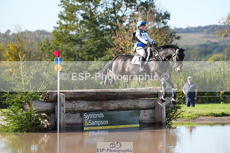 251024A-120311-08590 - B-108-Zoe.Boyles