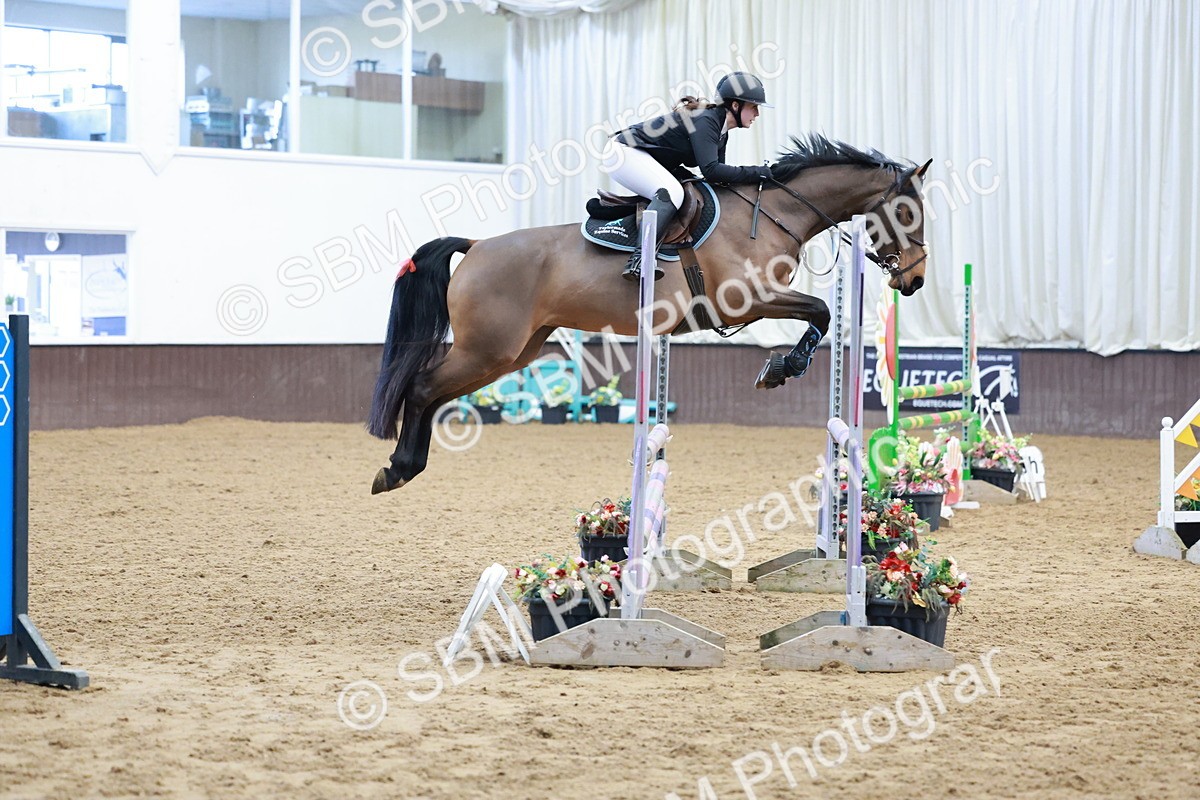 SBM_003292 - Class 10 - Nupafeed Supplements Senior Discovery/ 1m Open