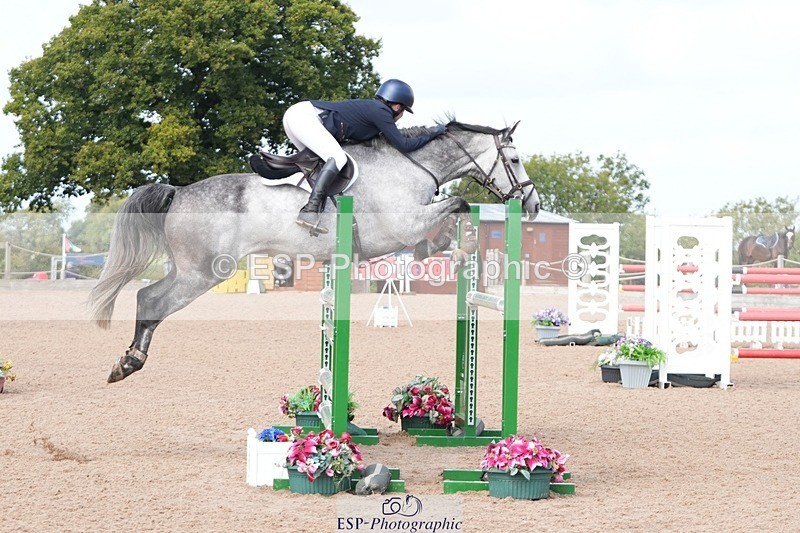 250913-115232-06763 - Cls 15 Snr Foxhunter