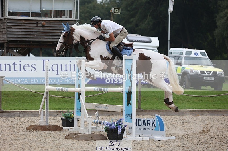 230908-171444-03203 - Cls 9 Snr Newcomers & 1.10m Open