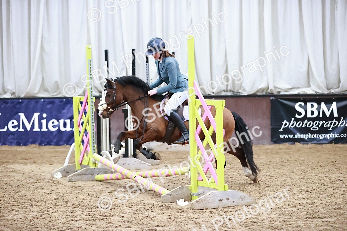 SBM_000159 - Class 1 - Cross Pole Jumping 30cm 40cm