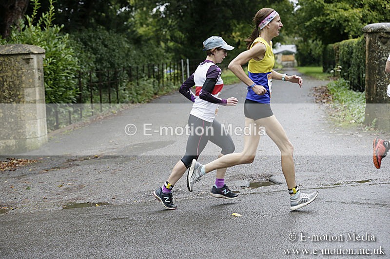 CAD131019-0084 - Cadence Events Grittleton 10km 13/10/19