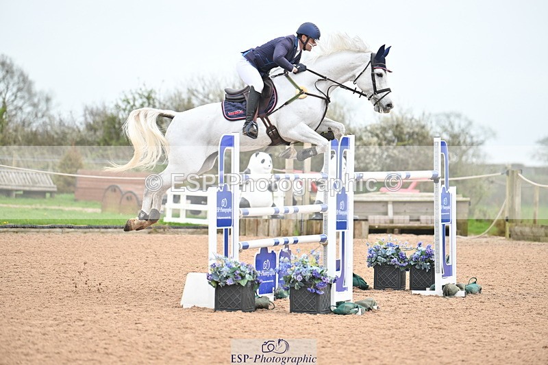 240405A-152129-02276 - Cls 6 National 1.40m Open