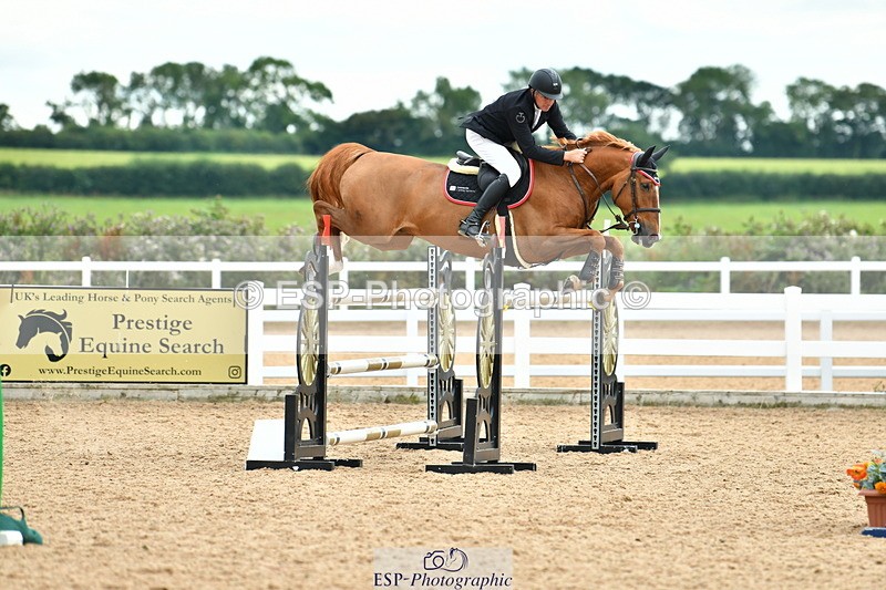 230721A-143734-07010 - Cls 22, 1 Star Gold 1.30m