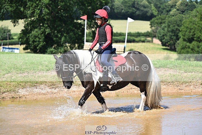 240729B-150145-03001 - Abbie's Group XC