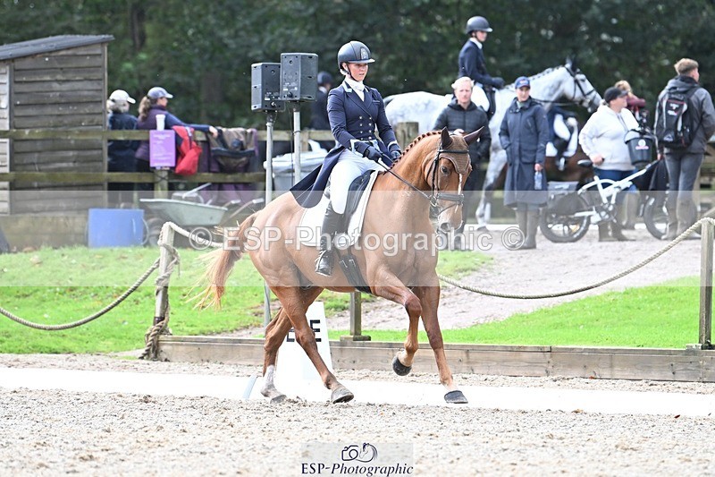 231019-121850-02726 - 043-OTTENTIK.NOBILITY-Dani.Evans-DR