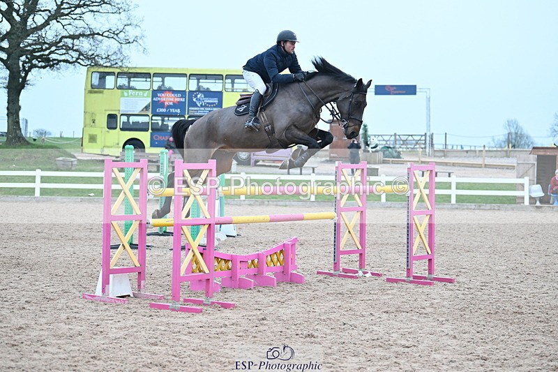 240113A-154132-02538 - Cls 15 National 1.30m and 1.40m