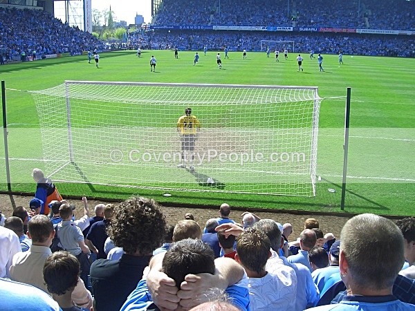 CIMG2072 - Goodbye Highfield Road