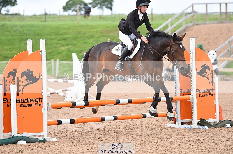 230711A-170030-00135 - 70cm