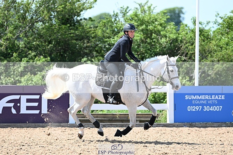 260507-132725-03518 - Cls 9 1.05m Amateur Qualifier