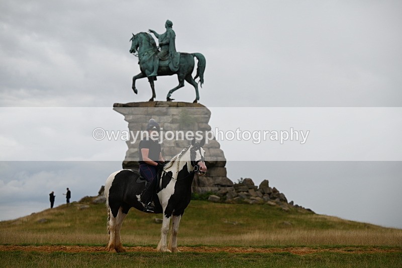 DSC_5755 - Time at Statue 11:46 to 12:16