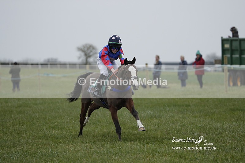 PtP 040323 01 - Duke of Beauforts Hunt Point-to-Point Didmarton 04/03/23