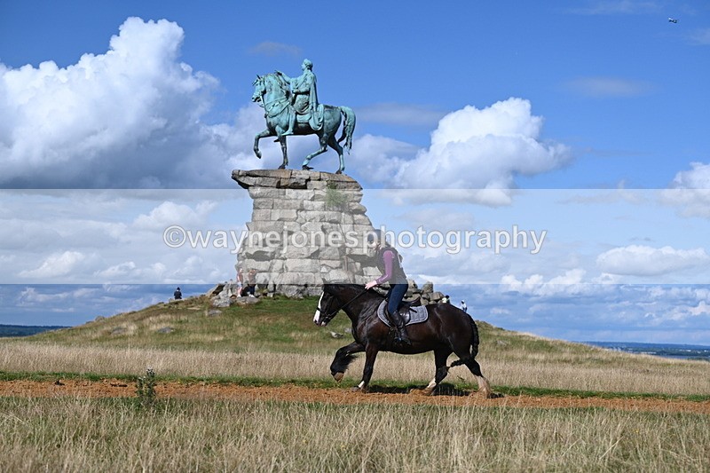 DSC_0129 - Time at Statue 15:58 to 16:05