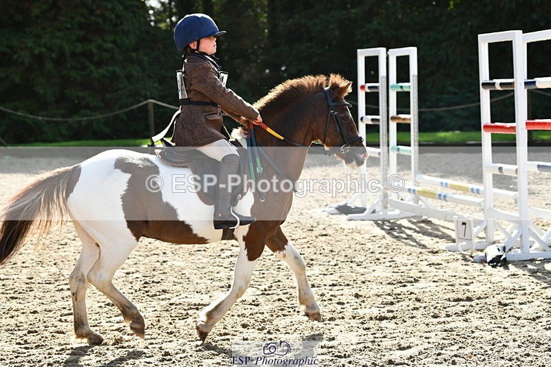 251004A-112441-00610 - Classes 4 & 5 50cm