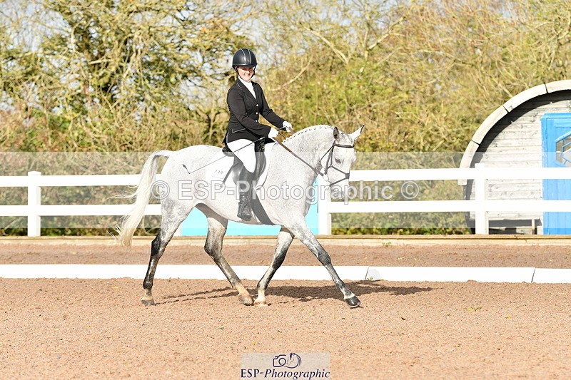 231104A-105208-00161 - Cls 4 Novice 22