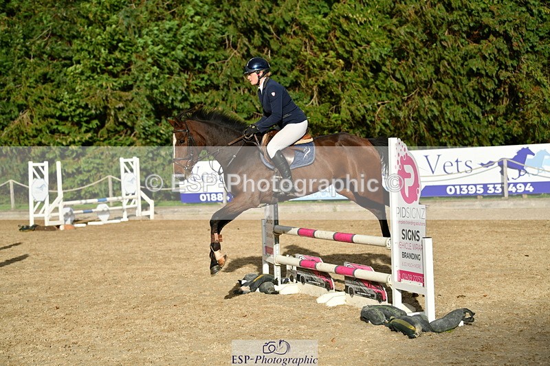 251004A-164949-02233 - Classes 10 & 11 80cm