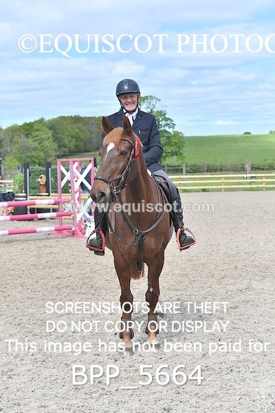 BPP_5664 - CLASS 24 SUN Senior BritiNovice/ 90cm Open