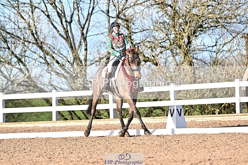 241214-124044-01664 - 106-Tyler.Bradshaw-Mexx