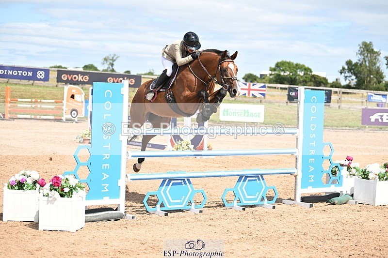 250726-150932-07117 - Cls 15 Snr Foxhunter