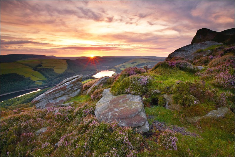 Whinstone Lee Tor Sunset - Peak District | Dark Peak