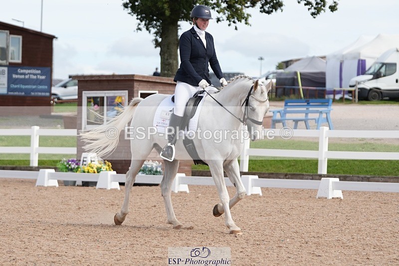 250906-130416-03501 - 065-Jessica.PerrySilver.Secret