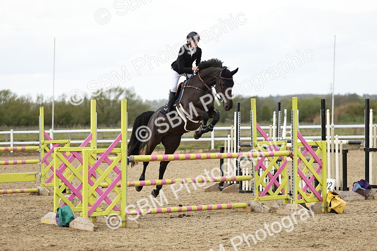 SBM_001284 - Class 4 - Senior Newcomers - 1.10m