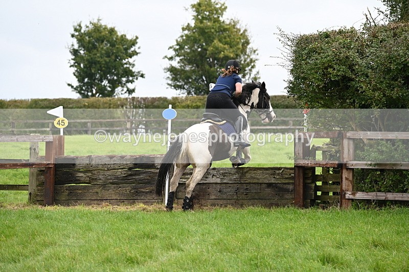 WJ6_2966 - Time at Photographer 11:01 to 11:20