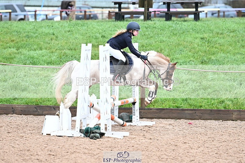 231203A-092405-00127 - Cls 12+13 Club and Schools 60cm