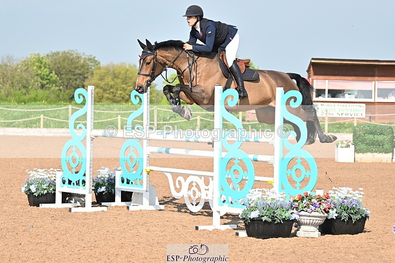 240512A-092015-16664 - Cls 47 Snr 1.20m Open