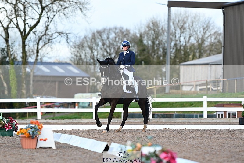 240218A-145512-08954 - 280-Nicola.Buchanan-ST.GILES.DARK.MAGIC