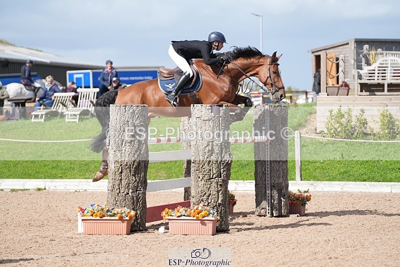 250913-144228-07610 - Cls 18 National 1.30m Open