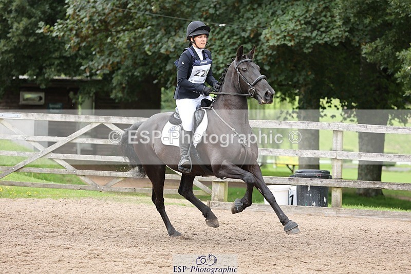 240803-132451-05548 - 220-Eleanor_Newcombe-MR_DARCY