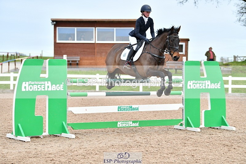 240124A-144403-00887 - Cls 5 Foxhunter & 1.20m Open